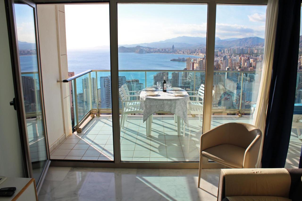 Skyline 26 Stunning Sea Views From A 2-Bedroom Apartment On The 26Th Floor Benidorm Eksteriør bilde