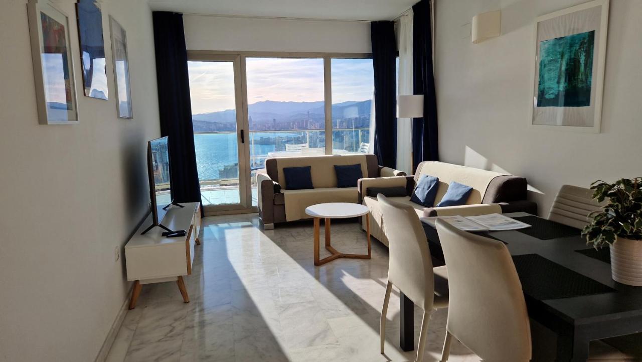 Skyline 26 Stunning Sea Views From A 2-Bedroom Apartment On The 26Th Floor Benidorm Eksteriør bilde