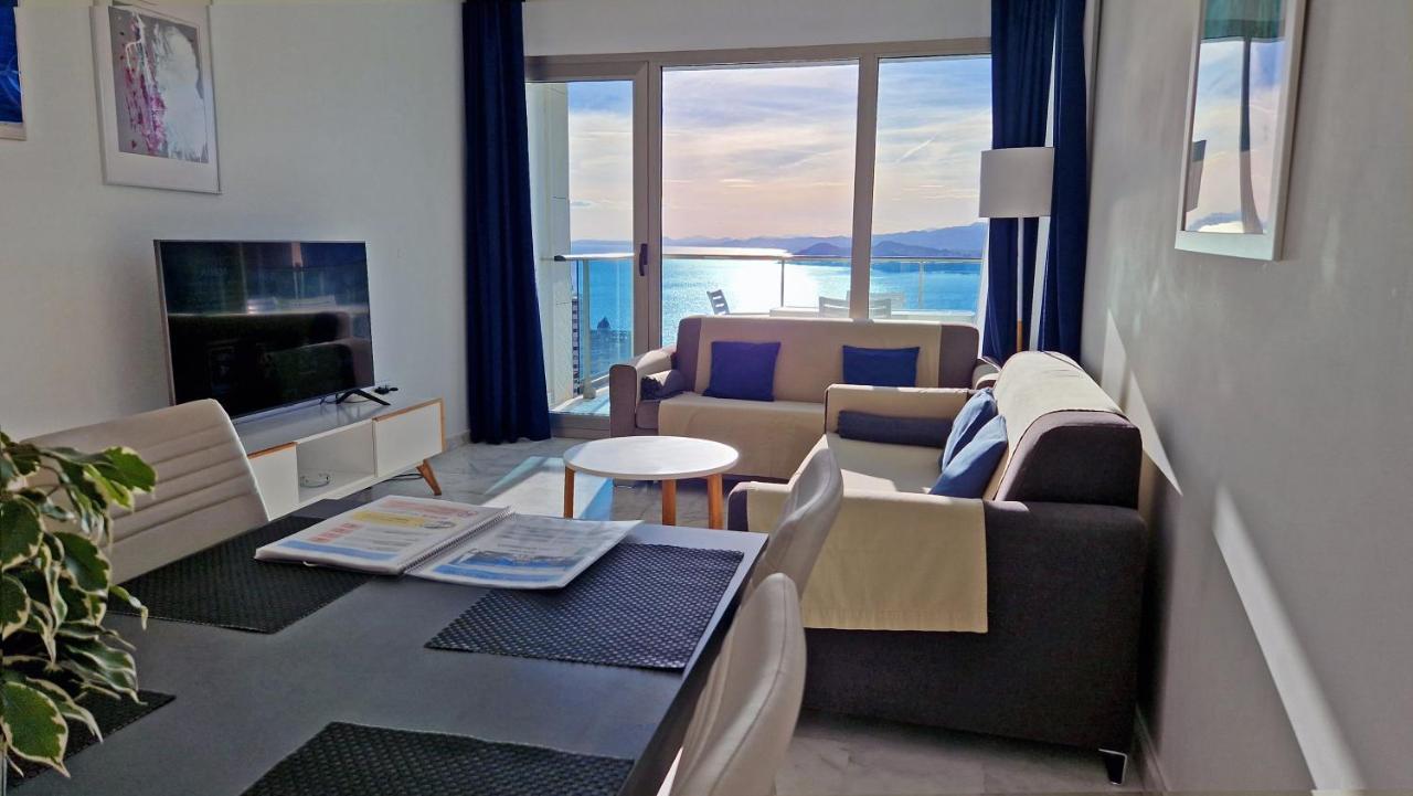 Skyline 26 Stunning Sea Views From A 2-Bedroom Apartment On The 26Th Floor Benidorm Eksteriør bilde