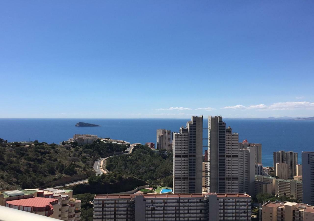 Skyline 26 Stunning Sea Views From A 2-Bedroom Apartment On The 26Th Floor Benidorm Eksteriør bilde